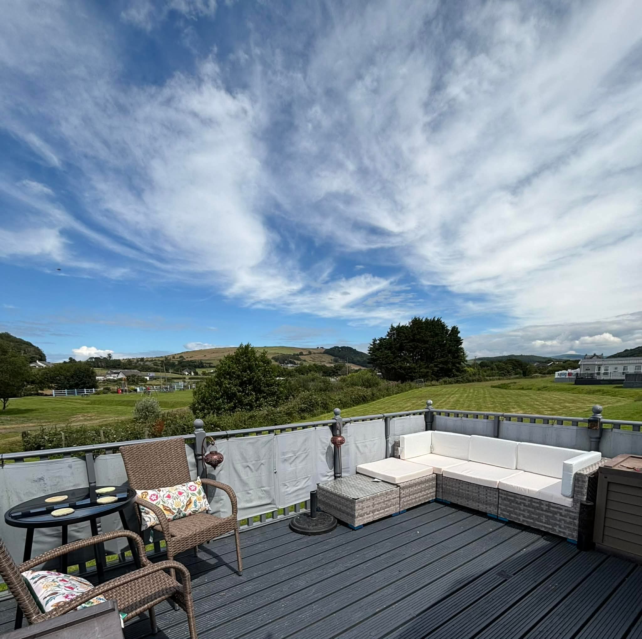 2 bedroom Caravan Clarach Bay