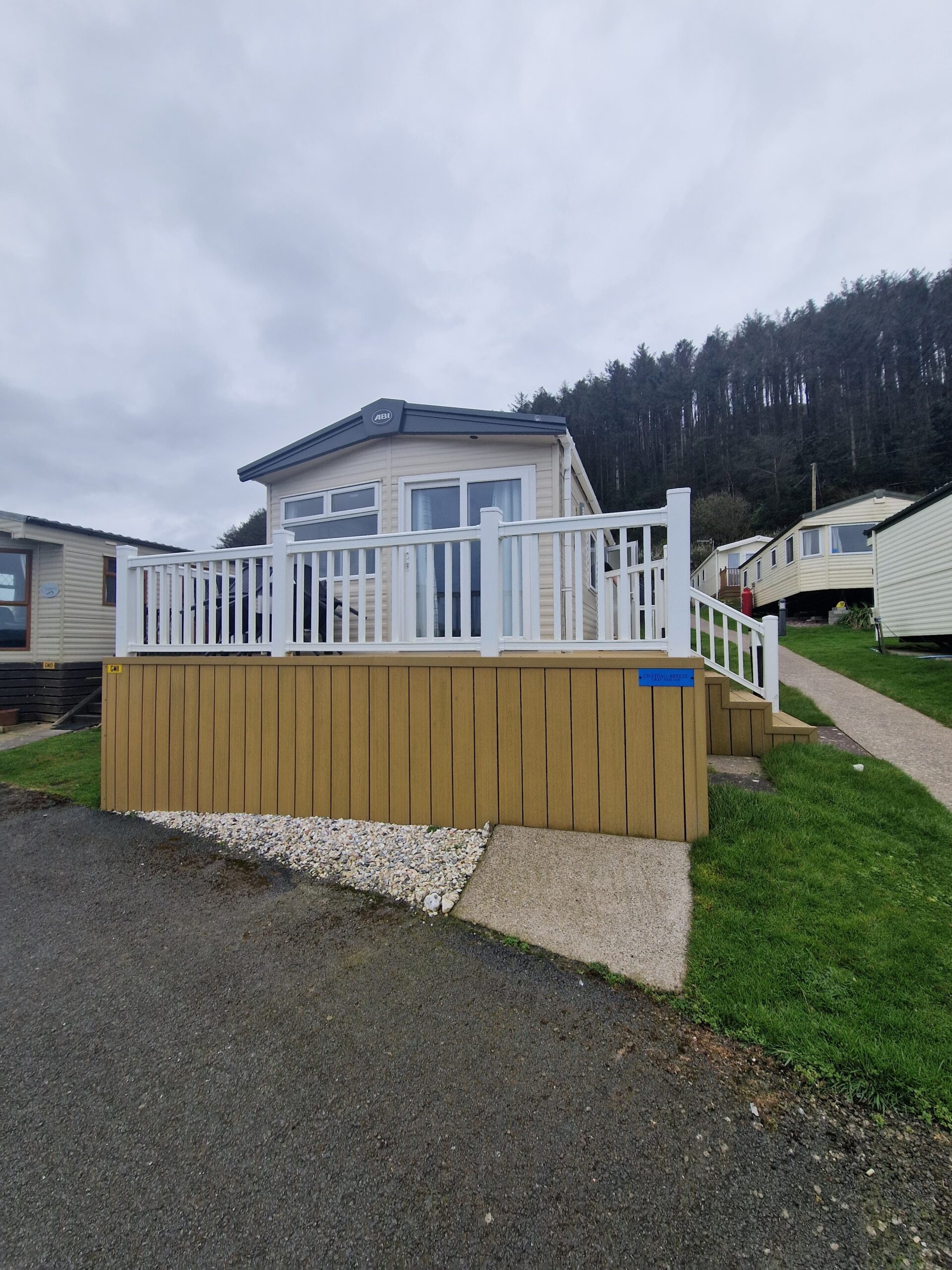 Private static caravan to rent in Clarach Bay